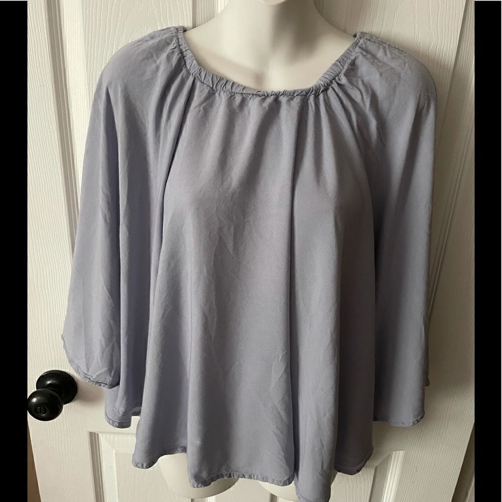 O’Neill linen style poncho /shawl in light blue